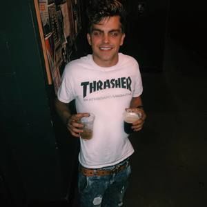 Meet your Posher, Nicholas